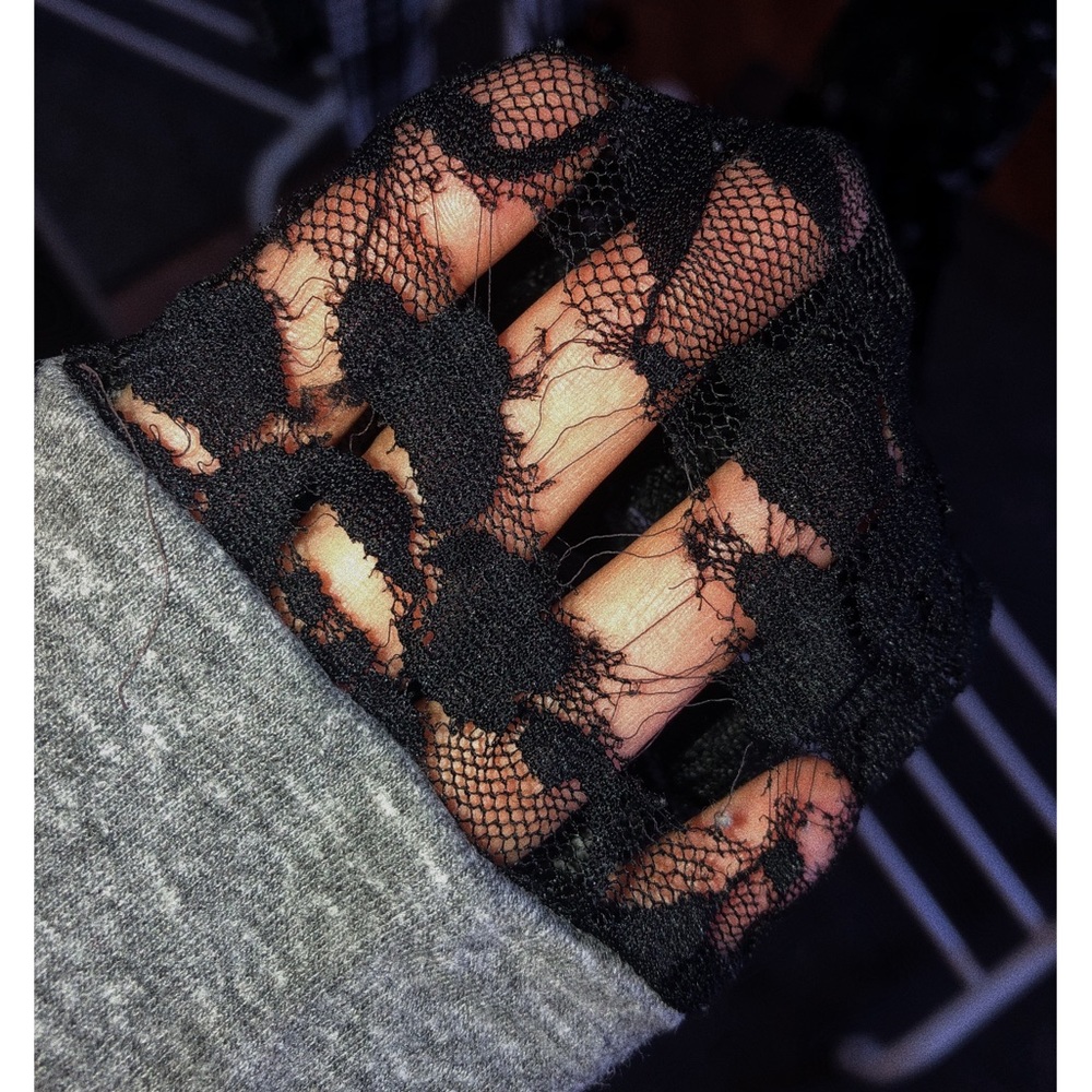 Sweater - Picture 2 of 3